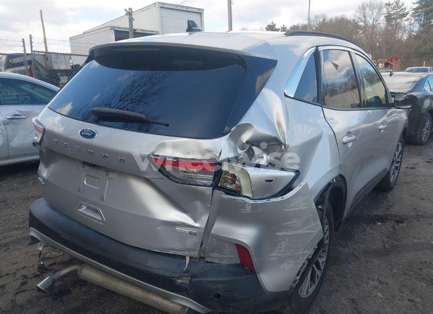 Photo 4 of 2020 Ford Escape SEL (VIN 1FMCU9H66LUA64860)