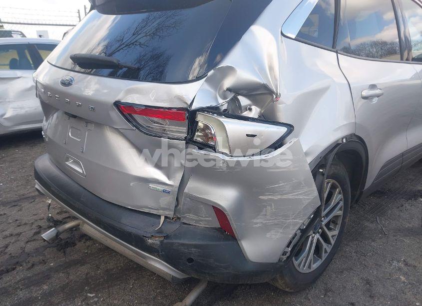 Photo 6 of 2020 Ford Escape SEL (VIN 1FMCU9H66LUA64860)