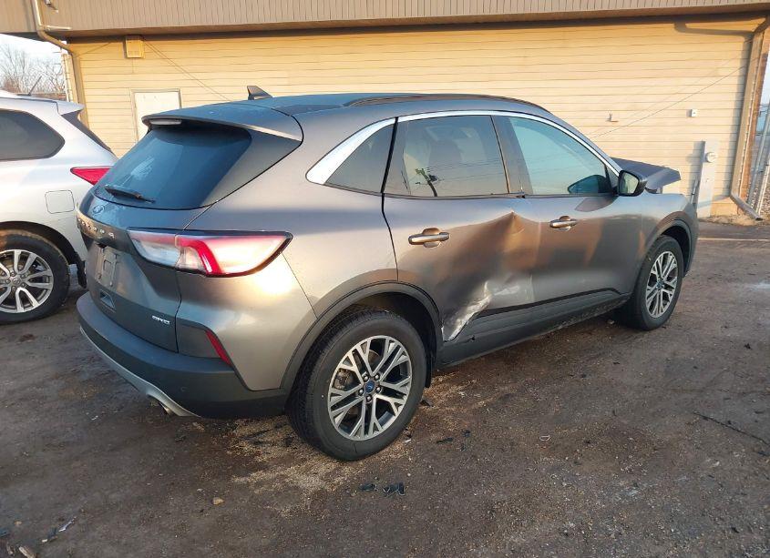 Photo 4 of 2021 Ford Escape SEL (VIN 1FMCU9H66MUA51916)