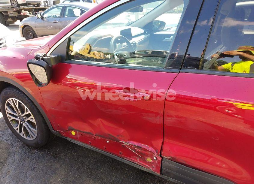 Photo 6 of 2020 Ford Escape SEL (VIN 1FMCU9H67LUA92652)