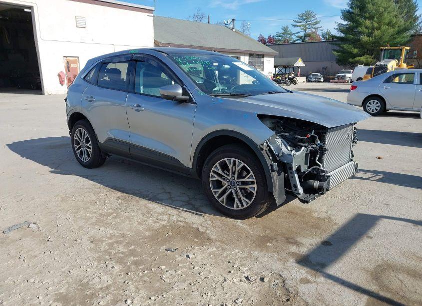 2022 Ford Escape SEL (VIN 1FMCU9H67NUB44672) main photo