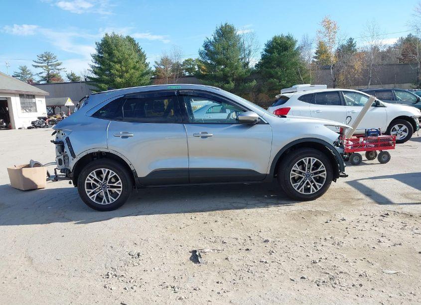 Photo 14 of 2022 Ford Escape SEL (VIN 1FMCU9H67NUB44672)