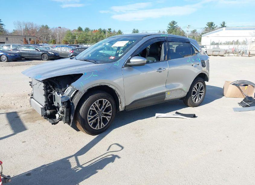 Photo 2 of 2022 Ford Escape SEL (VIN 1FMCU9H67NUB44672)