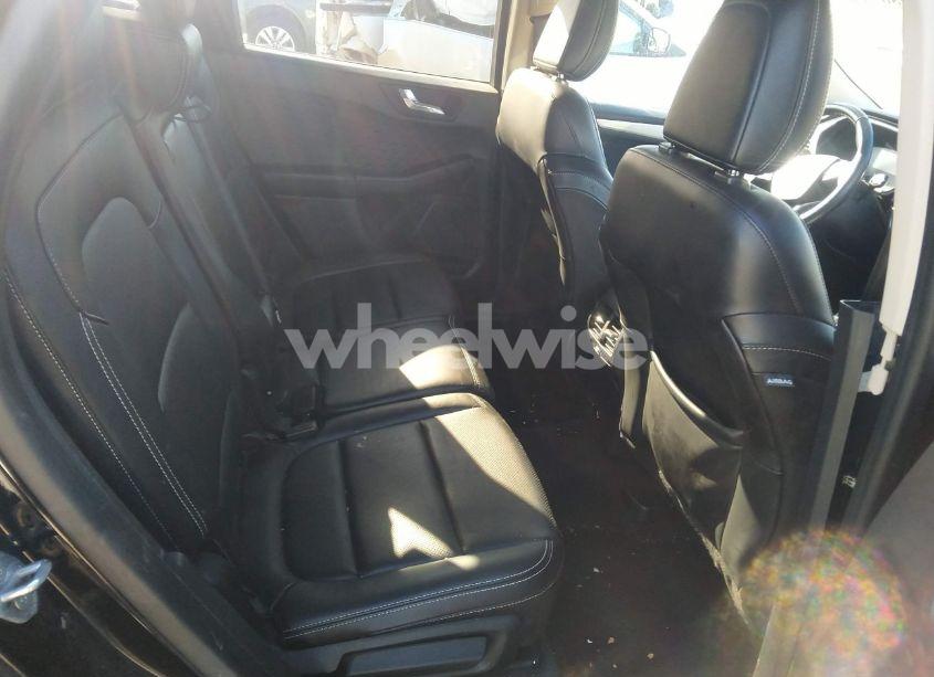 Photo 8 of 2020 Ford Escape SEL (VIN 1FMCU9H69LUA17029)