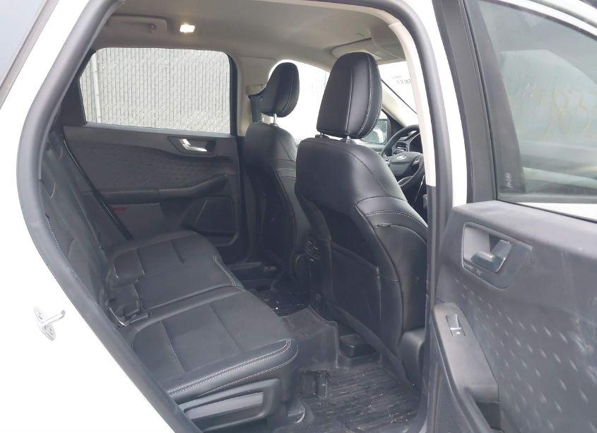 Photo 8 of 2020 Ford Escape SEL (VIN 1FMCU9H69LUA70684)