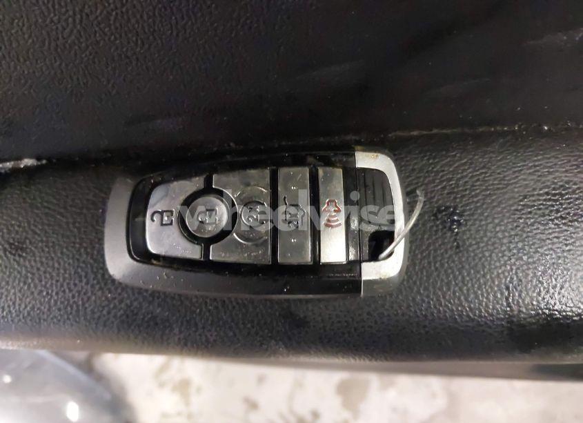 Photo 11 of 2020 Ford Escape SEL (VIN 1FMCU9H69LUB54844)