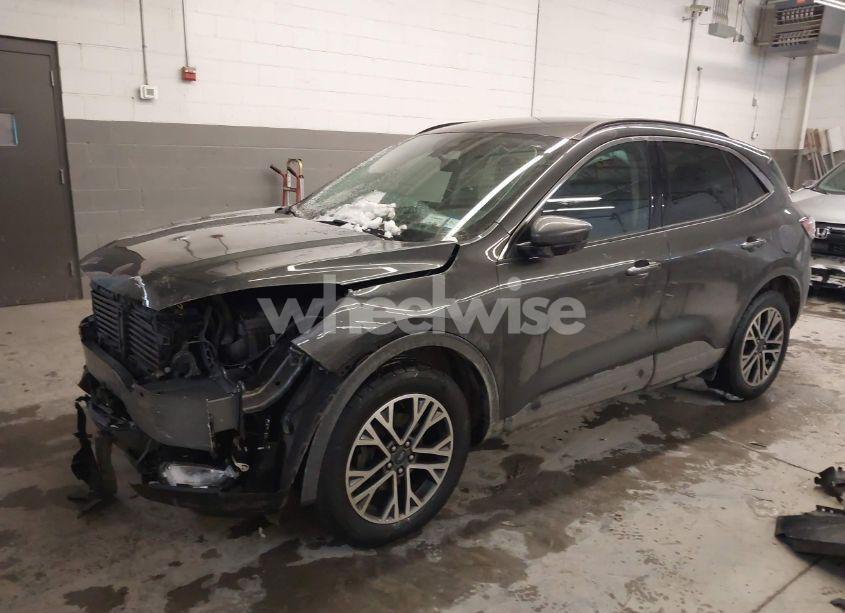 Photo 2 of 2020 Ford Escape SEL (VIN 1FMCU9H69LUB54844)