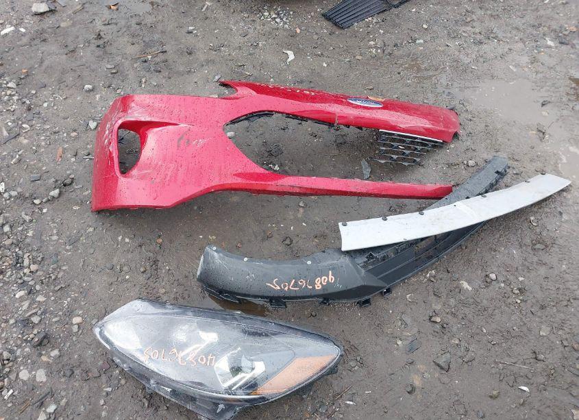 Photo 11 of 2021 Ford Escape SEL (VIN 1FMCU9H69MUB14247)