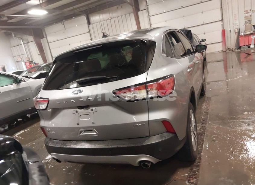 Photo 16 of 2022 Ford Escape SEL (VIN 1FMCU9H69NUA14117)