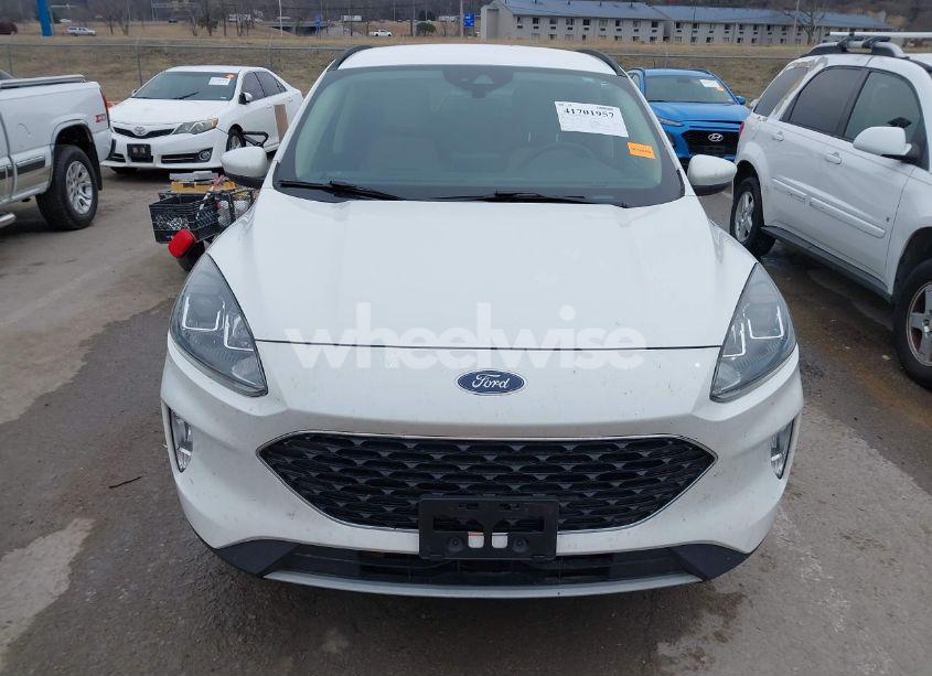 Photo 12 of 2020 Ford Escape SEL (VIN 1FMCU9H6XLUA52288)