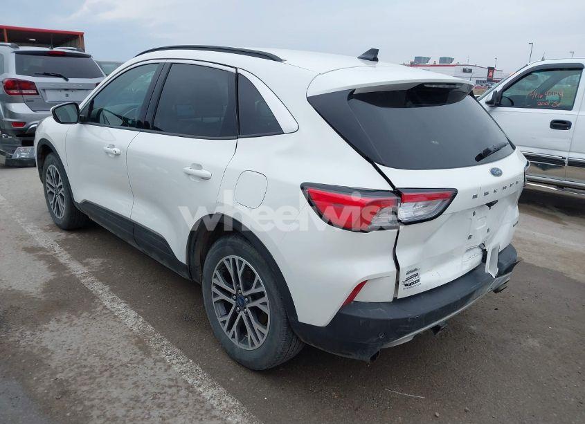 Photo 3 of 2020 Ford Escape SEL (VIN 1FMCU9H6XLUA52288)