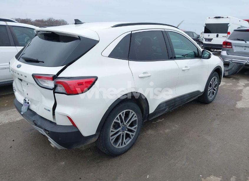 Photo 4 of 2020 Ford Escape SEL (VIN 1FMCU9H6XLUA52288)