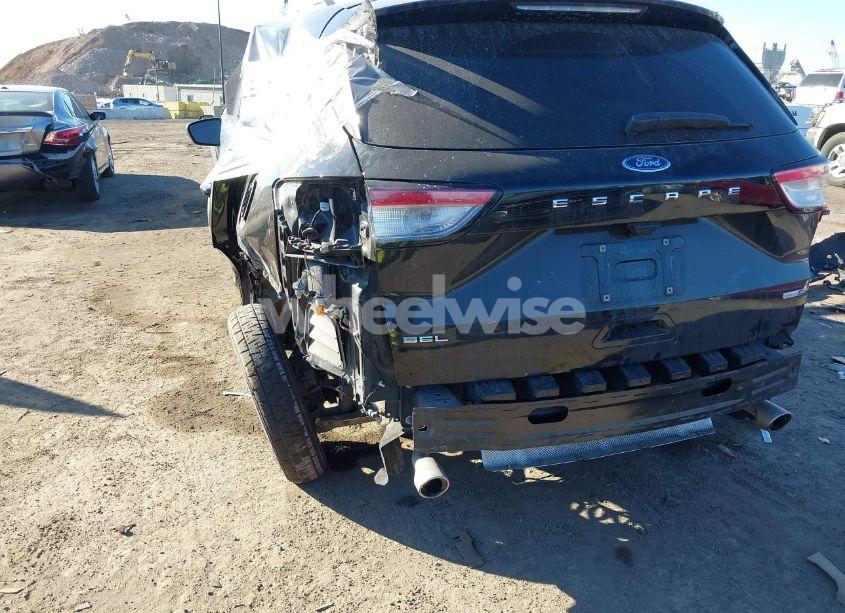 Photo 12 of 2020 Ford Escape SEL (VIN 1FMCU9H6XLUA89647)