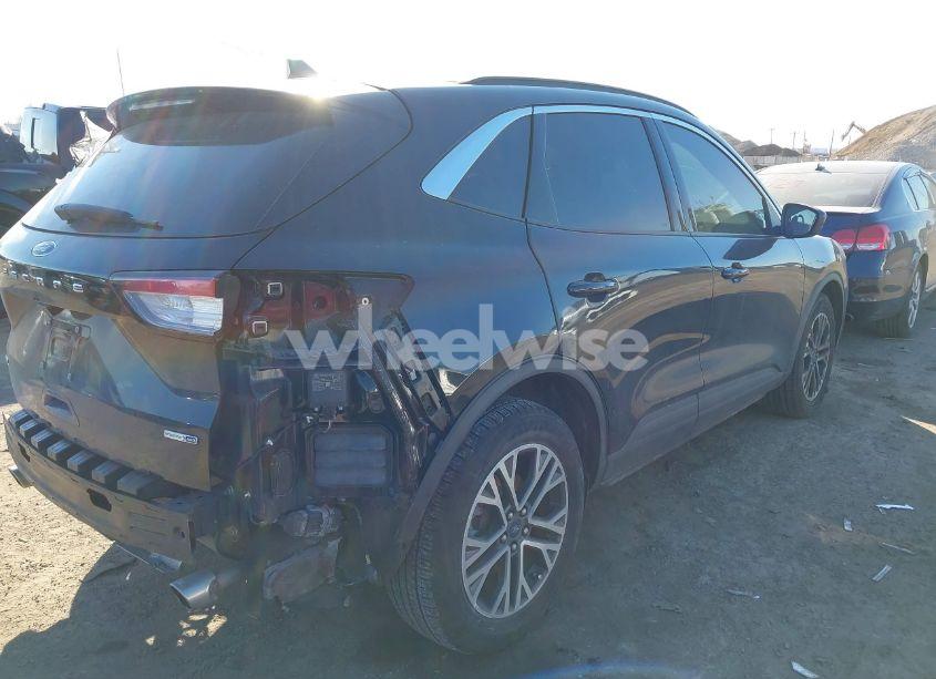 Photo 4 of 2020 Ford Escape SEL (VIN 1FMCU9H6XLUA89647)