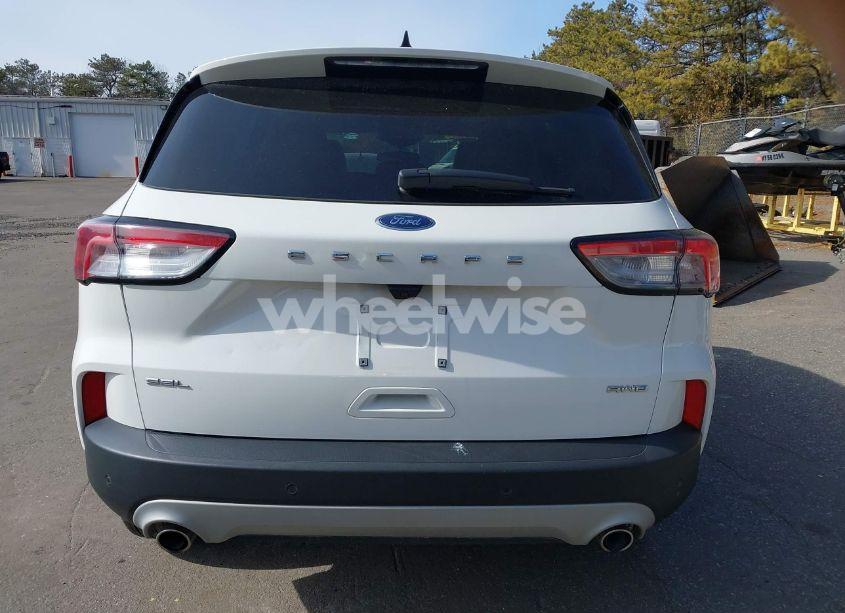 Photo 15 of 2021 Ford Escape SEL (VIN 1FMCU9H6XMUA35833)