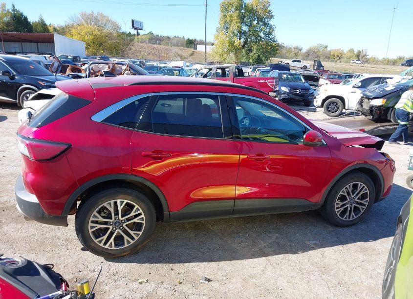 Photo 13 of 2021 Ford Escape SEL (VIN 1FMCU9H6XMUA65737)