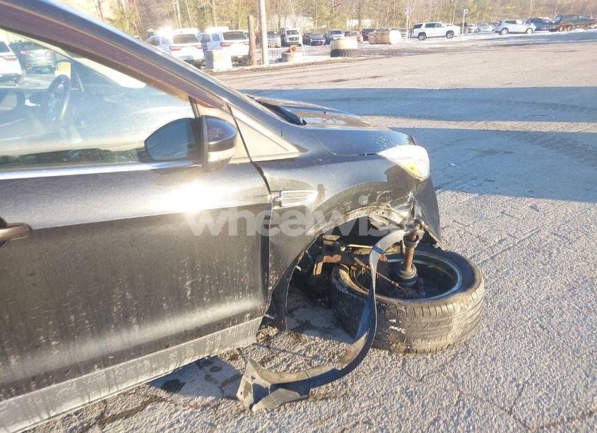 Photo 6 of 2013 Ford Escape SEL (VIN 1FMCU9H90DUB87582)