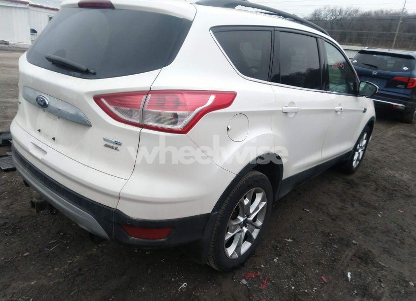 Photo 4 of 2013 Ford Escape SEL (VIN 1FMCU9H90DUC84376)
