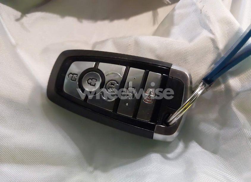 Photo 11 of 2020 Ford Escape SEL (VIN 1FMCU9H90LUC10115)