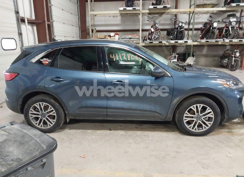 Photo 13 of 2020 Ford Escape SEL (VIN 1FMCU9H90LUC10115)