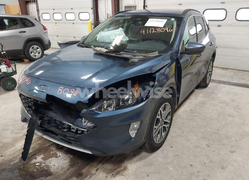 Photo 2 of 2020 Ford Escape SEL (VIN 1FMCU9H90LUC10115)