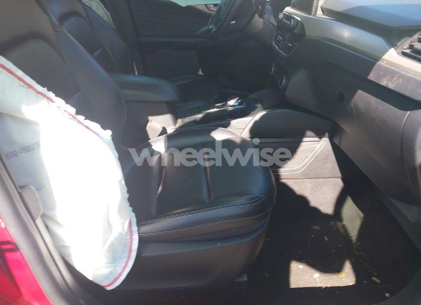 Photo 5 of 2021 Ford Escape SEL (VIN 1FMCU9H90MUA86722)