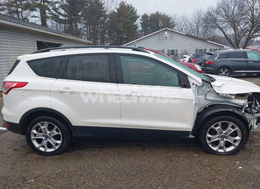 Photo 14 of 2013 Ford Escape SEL (VIN 1FMCU9H92DUA92036)