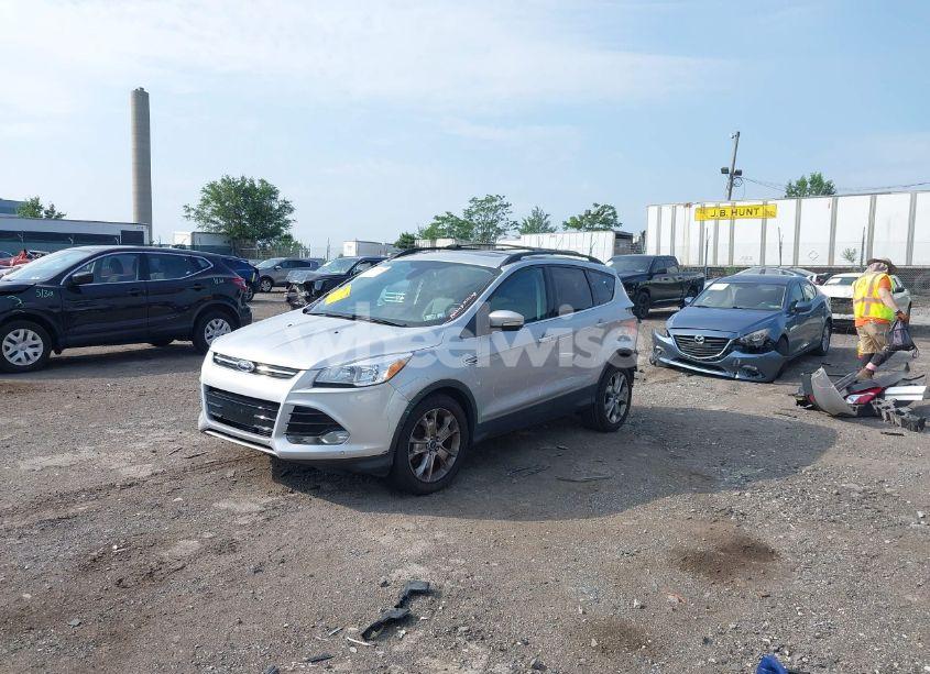 Photo 2 of 2013 Ford Escape SEL (VIN 1FMCU9H92DUB12172)