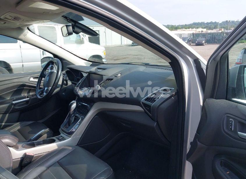 Photo 5 of 2013 Ford Escape SEL (VIN 1FMCU9H92DUB12172)