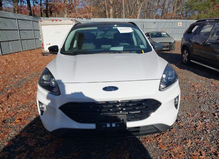 Photo 12 of 2021 Ford Escape SEL (VIN 1FMCU9H92MUA27817)