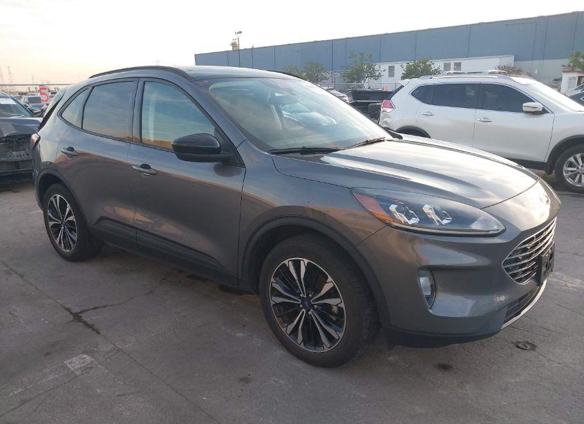 2022 Ford Escape SEL (VIN 1FMCU9H92NUB41270) main photo