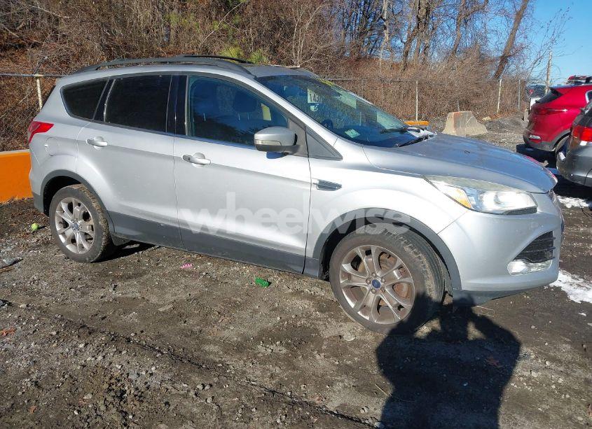 2013 Ford Escape SEL (VIN 1FMCU9H93DUB58951) main photo