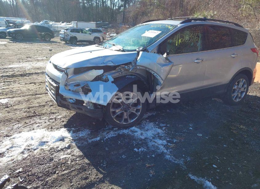 Photo 2 of 2013 Ford Escape SEL (VIN 1FMCU9H93DUB58951)