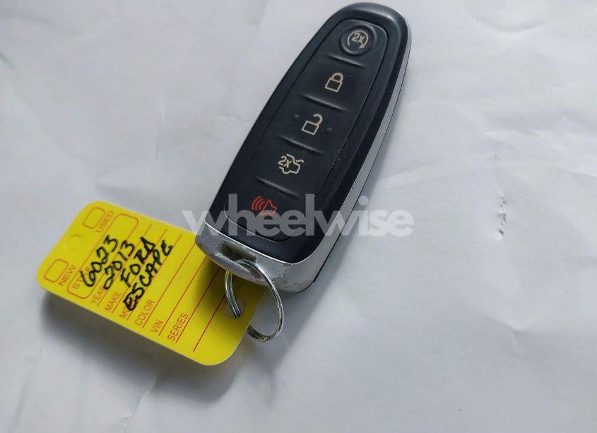 Photo 11 of 2013 Ford Escape SEL (VIN 1FMCU9H93DUC40971)