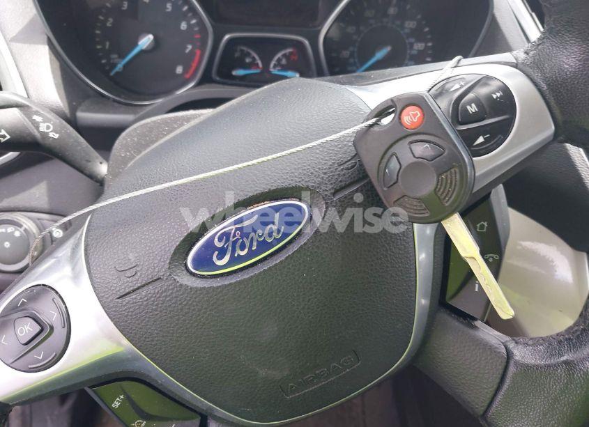 Photo 11 of 2013 Ford Escape SEL (VIN 1FMCU9H93DUC63621)