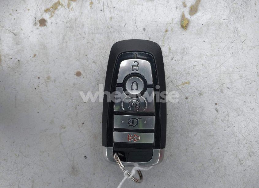 Photo 11 of 2020 Ford Escape SEL (VIN 1FMCU9H93LUA72943)