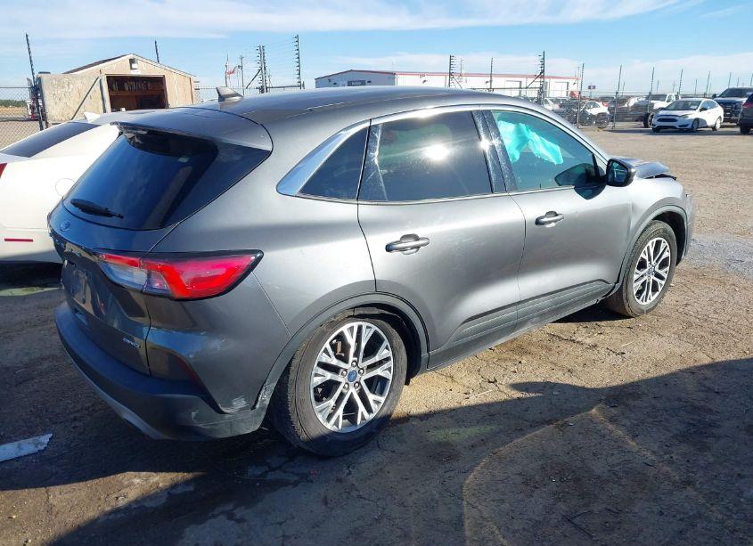 Photo 4 of 2022 Ford Escape SEL (VIN 1FMCU9H93NUA44255)