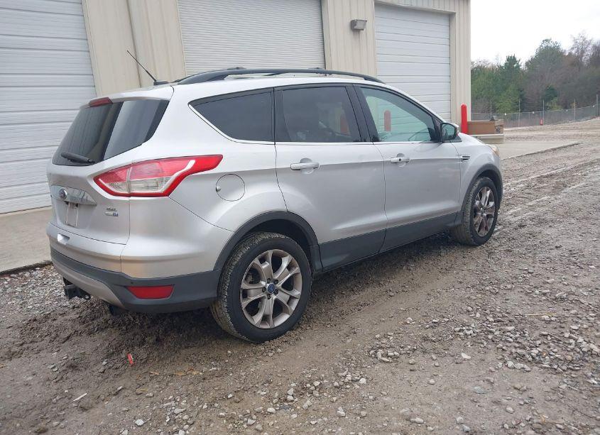 Photo 4 of 2013 Ford Escape SEL (VIN 1FMCU9H94DUC30174)