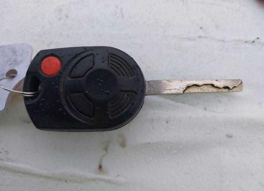 Photo 11 of 2013 Ford Escape SEL (VIN 1FMCU9H94DUD80382)