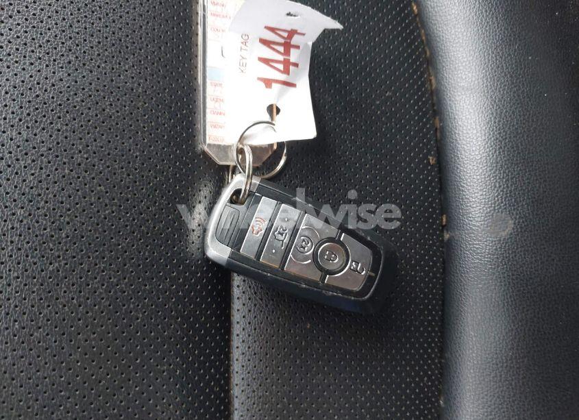 Photo 11 of 2020 Ford Escape SEL (VIN 1FMCU9H94LUA29583)