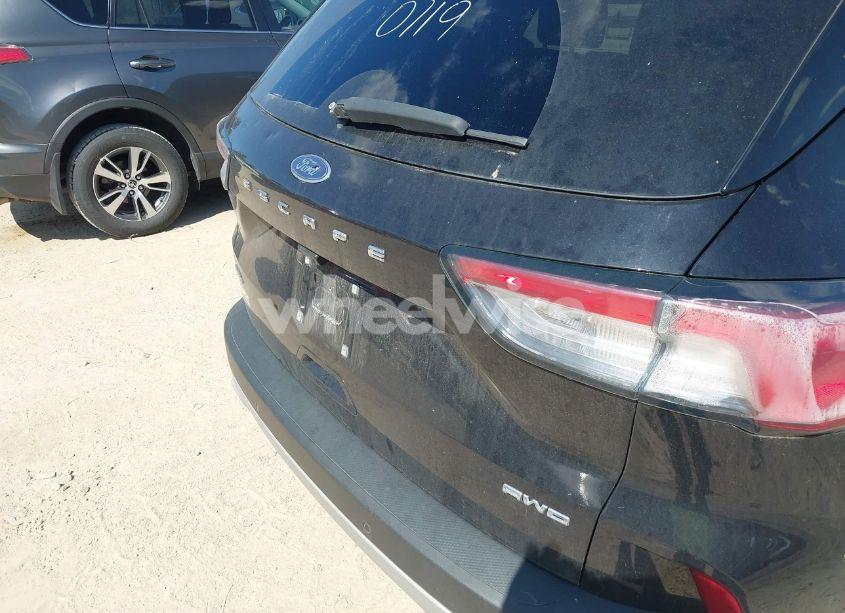 Photo 19 of 2022 Ford Escape SEL (VIN 1FMCU9H94NUA45592)
