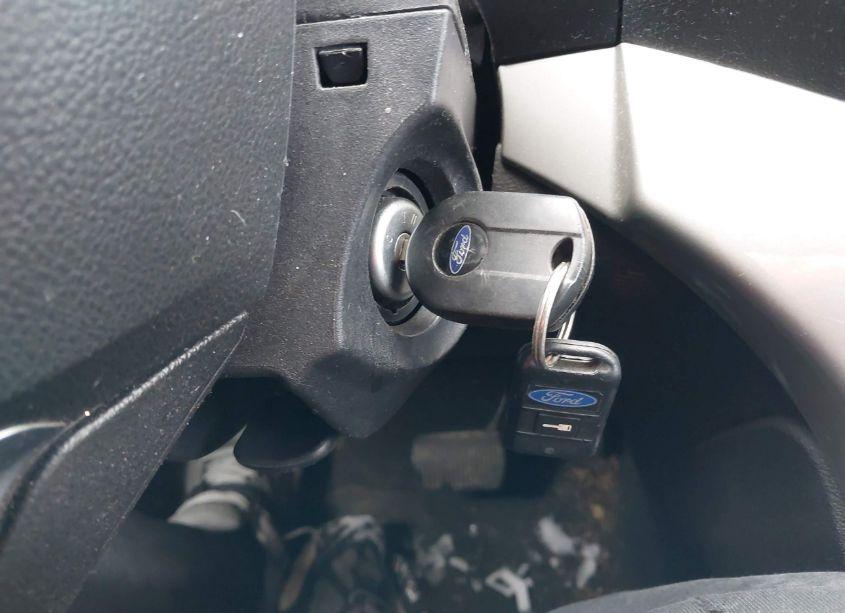 Photo 11 of 2013 Ford Escape SEL (VIN 1FMCU9H95DUA86957)