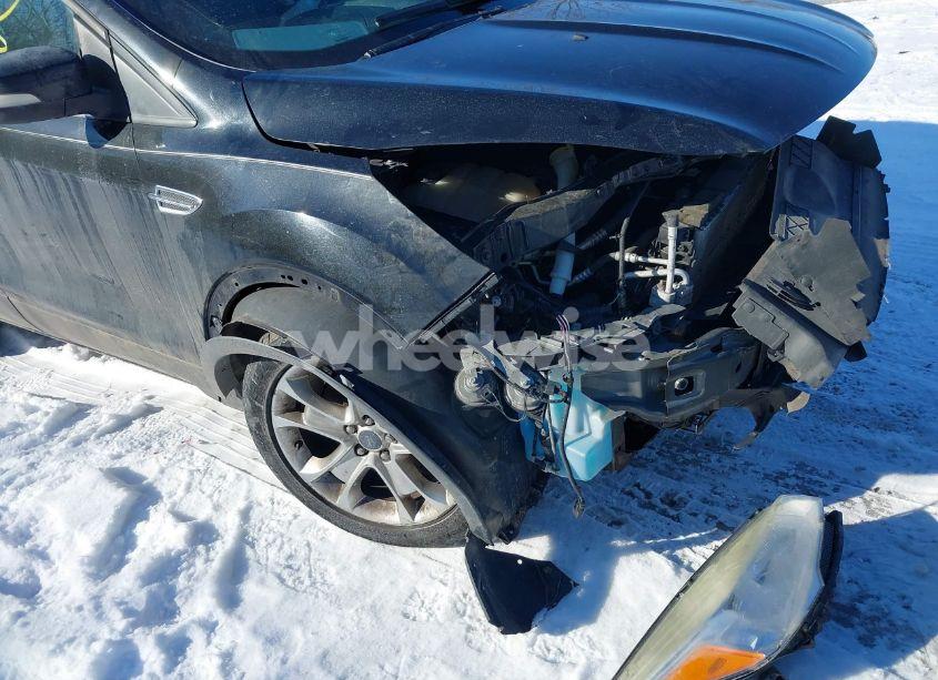 Photo 19 of 2013 Ford Escape SEL (VIN 1FMCU9H95DUC20477)