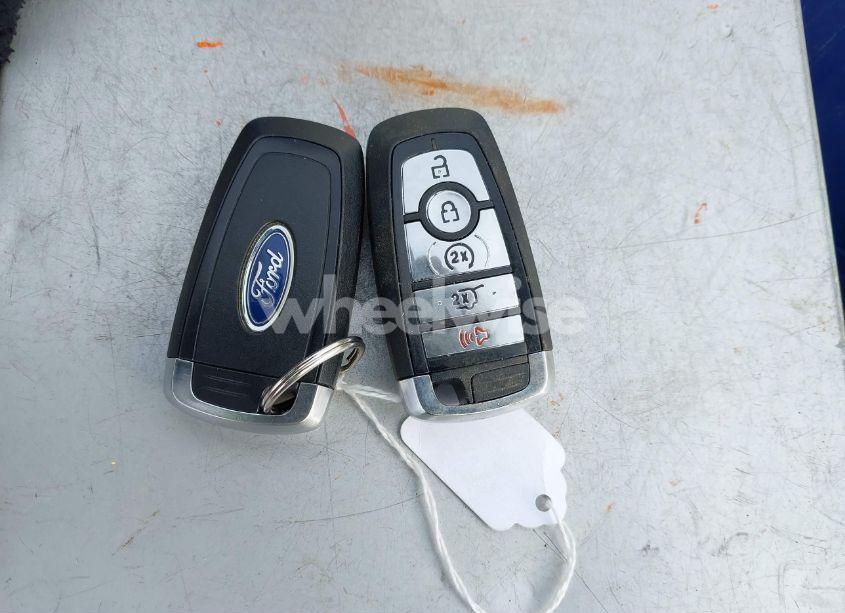 Photo 11 of 2020 Ford Escape SEL (VIN 1FMCU9H95LUB53457)