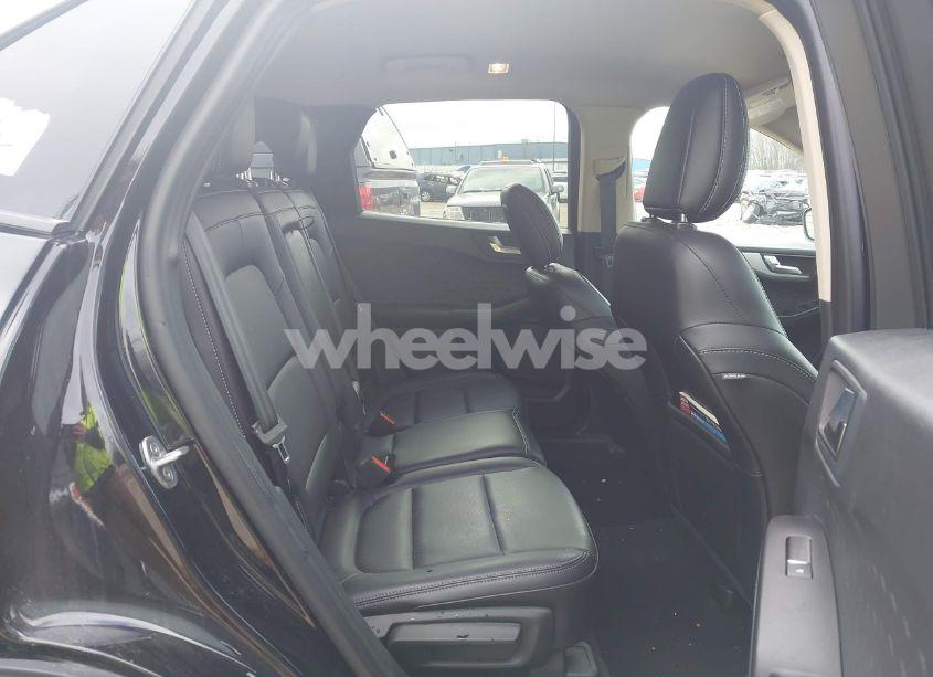 Photo 8 of 2020 Ford Escape SEL (VIN 1FMCU9H95LUC32837)