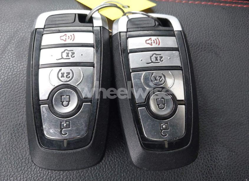 Photo 11 of 2021 Ford Escape SEL (VIN 1FMCU9H95MUA30968)