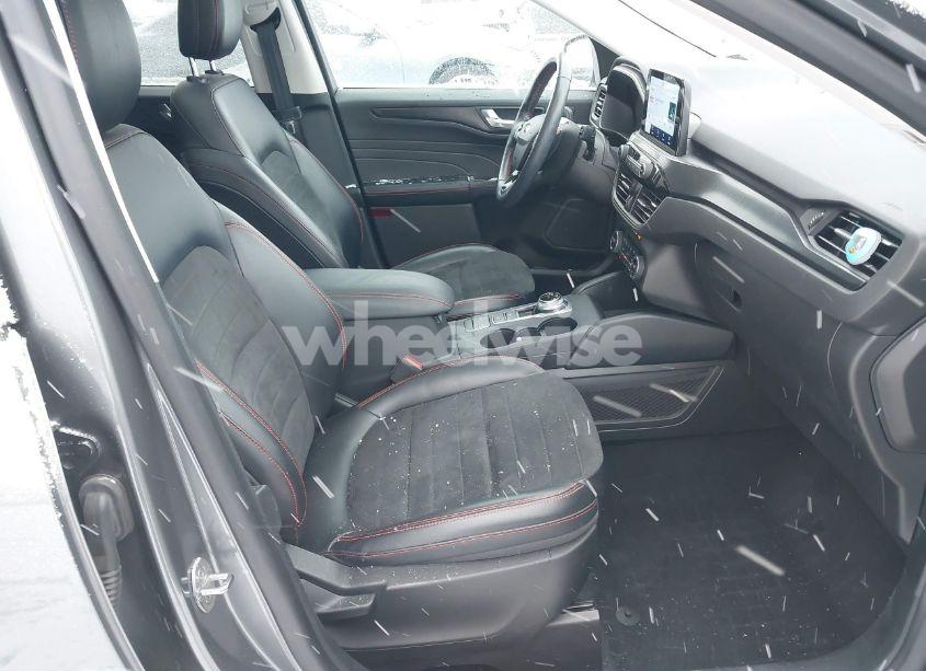 Photo 5 of 2021 Ford Escape SEL (VIN 1FMCU9H95MUA30968)