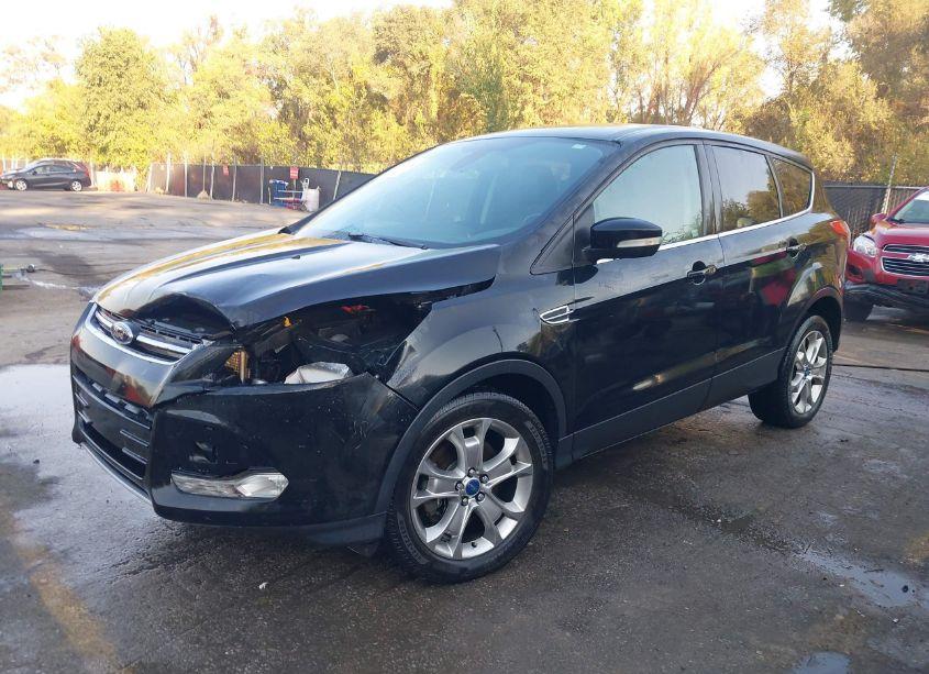 Photo 2 of 2013 Ford Escape SEL (VIN 1FMCU9H96DUA04718)