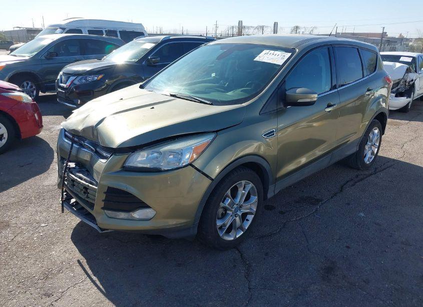Photo 2 of 2013 Ford Escape SEL (VIN 1FMCU9H96DUB99462)