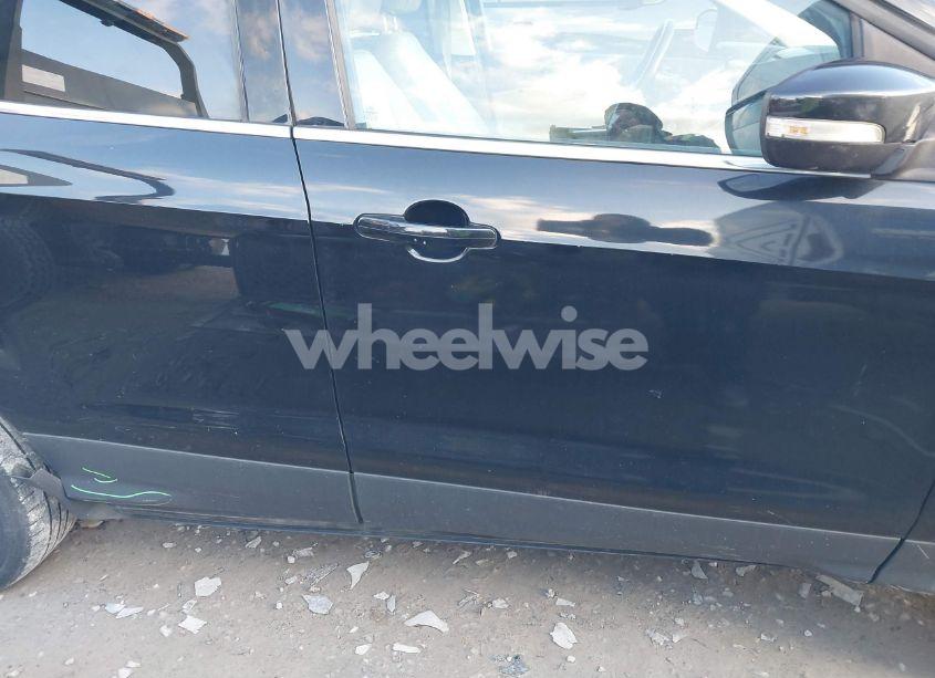 Photo 14 of 2013 Ford Escape SEL (VIN 1FMCU9H96DUD51725)